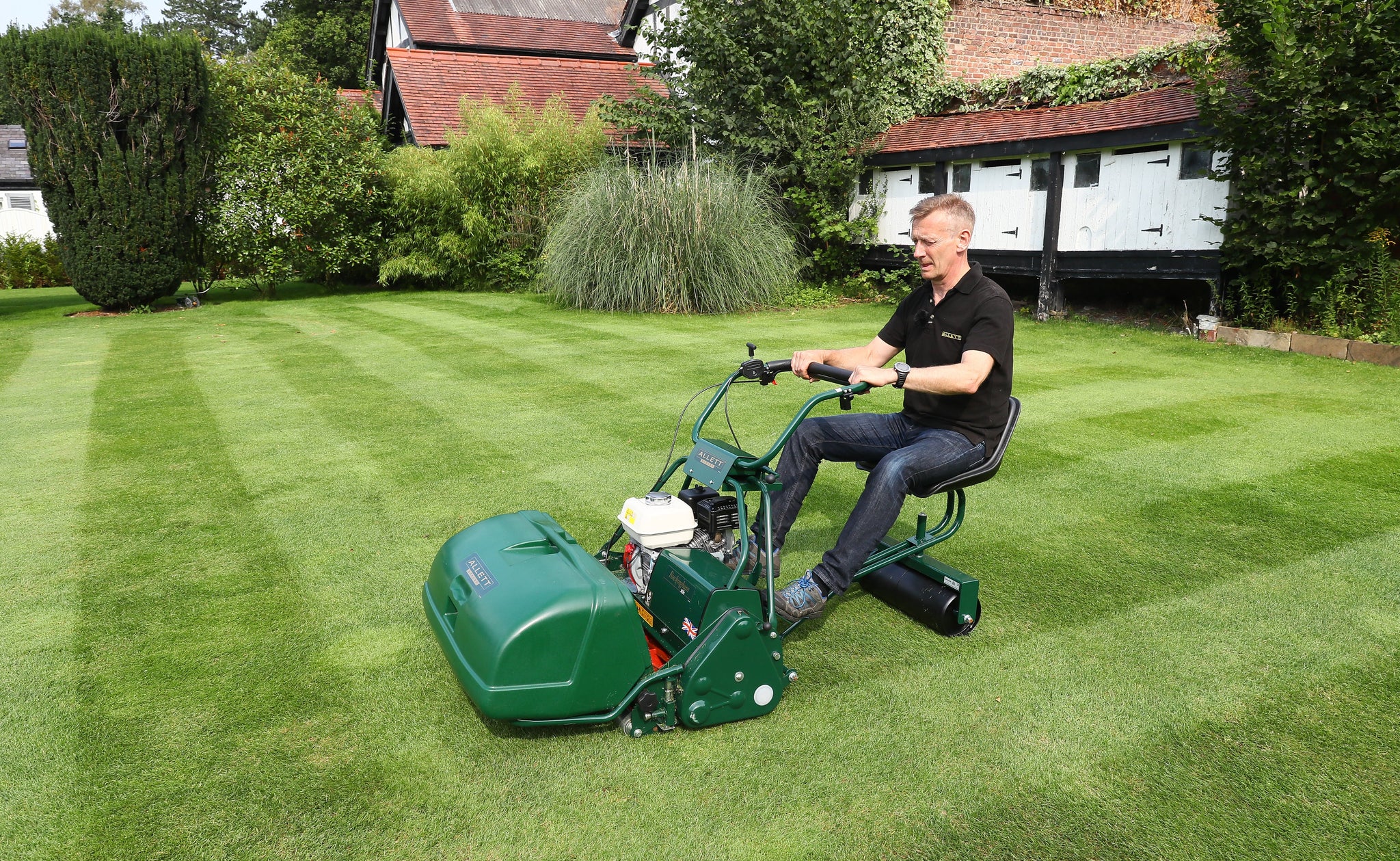 Allett Buckingham Petrol Reel Cylinder Mower